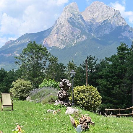 L'Indret Del Pedraforca Adults Only Ξενοδοχείο Saldés Εξωτερικό φωτογραφία